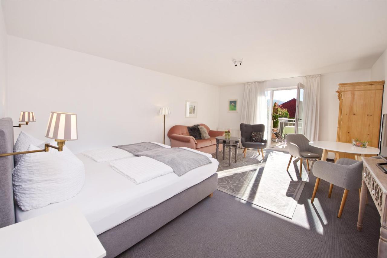 Landhotel Herzberger garni Zimmer&Ferienwohnungen Scheidegg Exterior foto